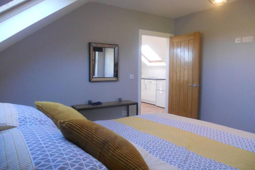 Buzzards Loft Apartment Poyntzpass Екстериор снимка