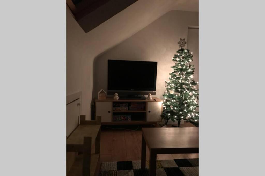 Buzzards Loft Apartment Poyntzpass Екстериор снимка